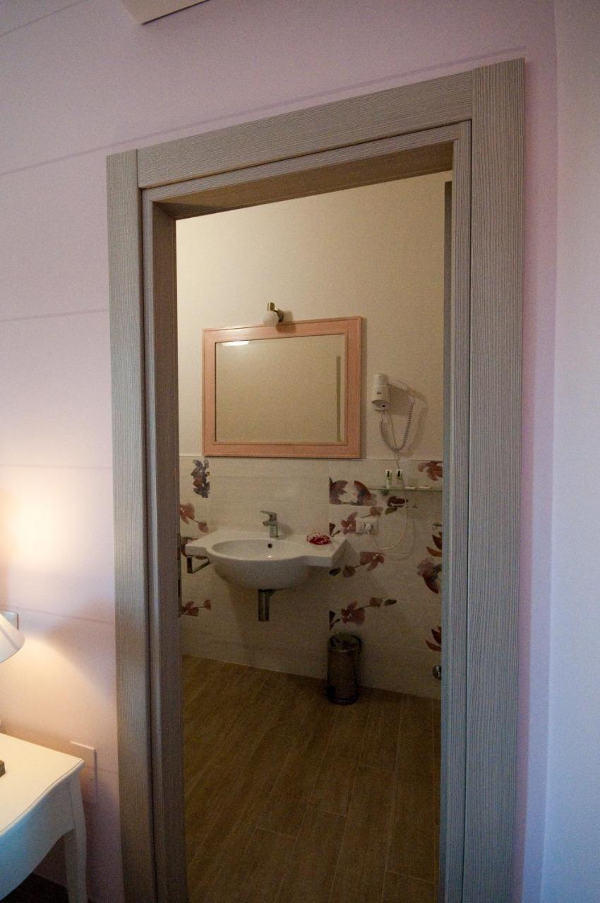 B&B La Madonnina Montefalco Esterno foto